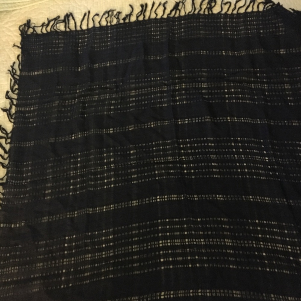 Fringed Woven Scarf
